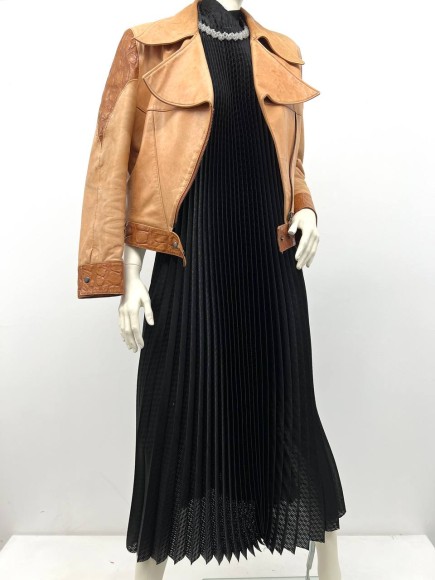 Гофре классика Плательная черная с узором