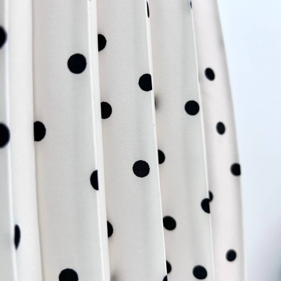 Гофре классика Армани Шелк белая в горошек