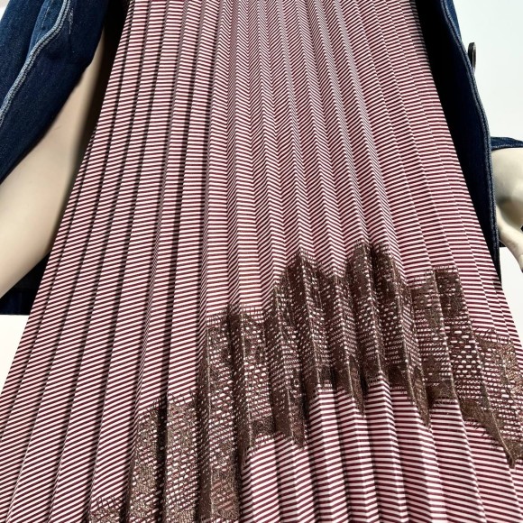 Гофре классика с кружевом Плательно-блузочная ткань