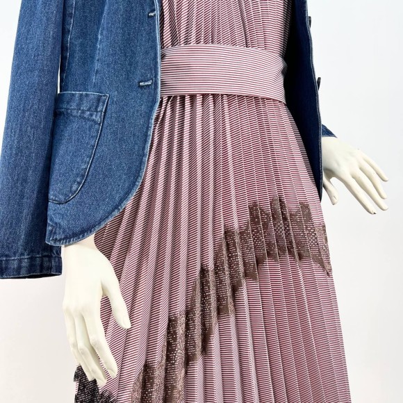 Гофре классика с кружевом Плательно-блузочная ткань