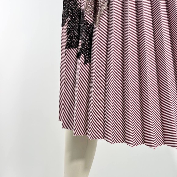 Гофре классика с кружевом Плательно-блузочная ткань