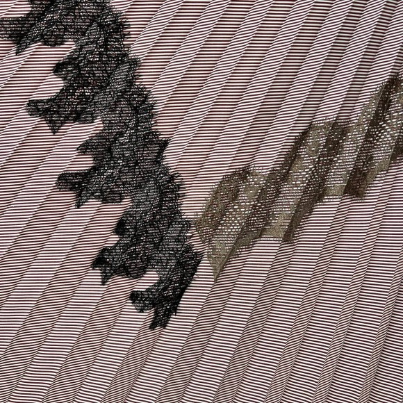 Гофре классика с кружевом Плательно-блузочная ткань