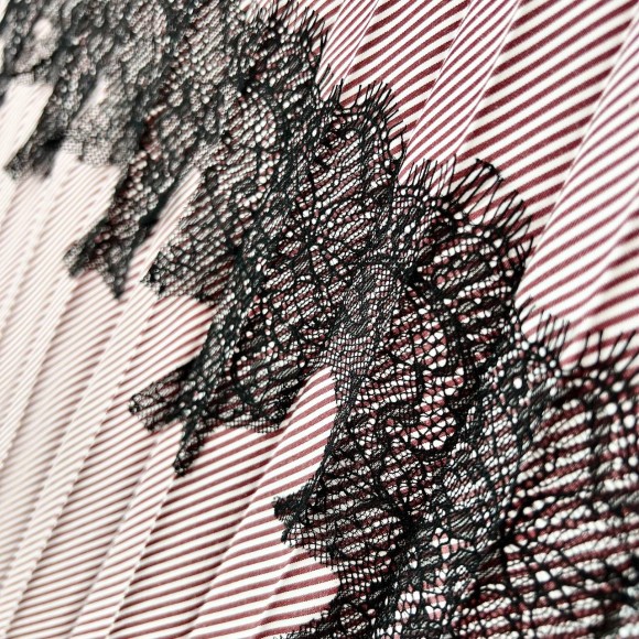 Гофре классика с кружевом Плательно-блузочная ткань