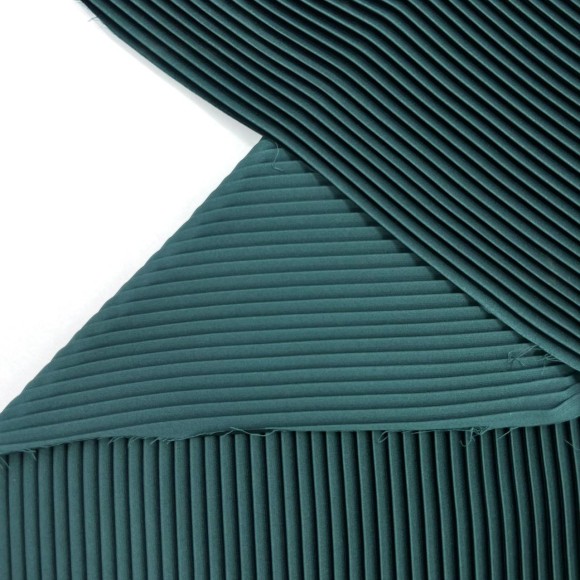 Плиссе 4 мм Армани изумрудный