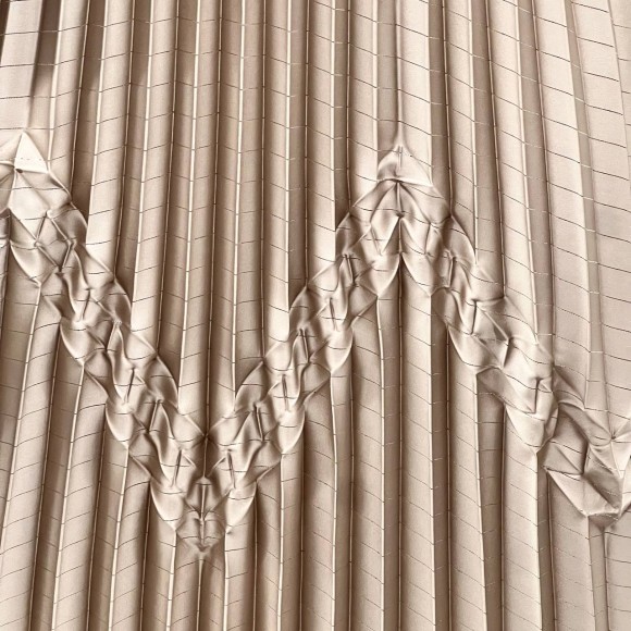 Гофре фэнтези Ромбы Армани шелк бежевый