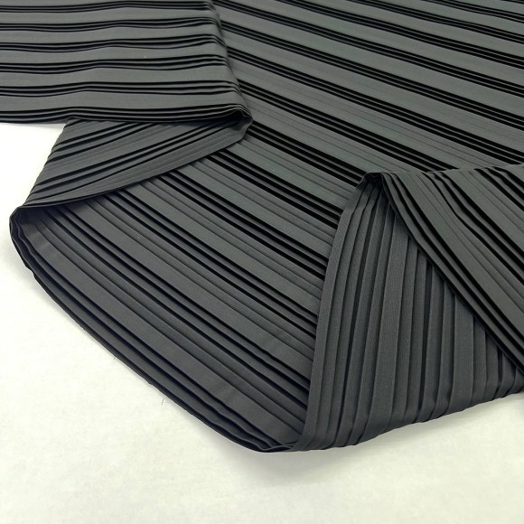 Плиссе 2FR Армани черный