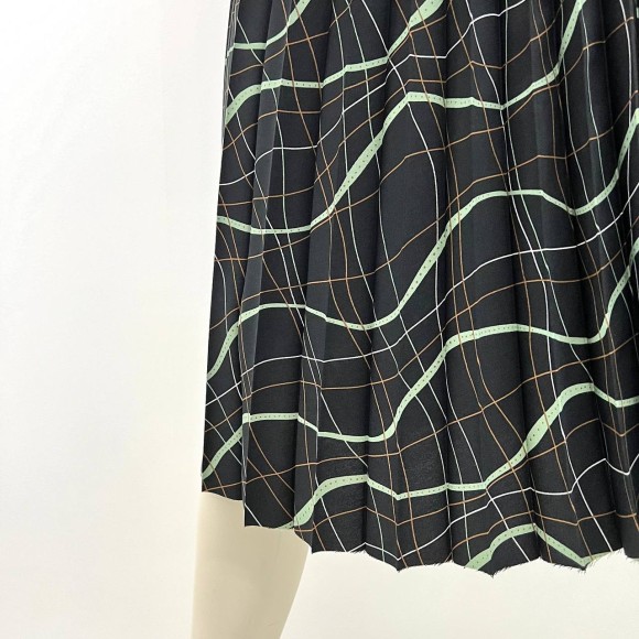 Гофре классика Поливискоза черно-зеленый