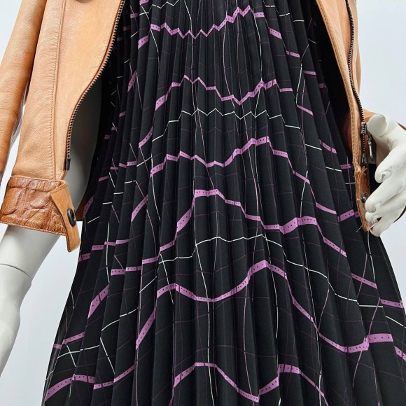 Гофре классика Поливискоза черно-лавандовый